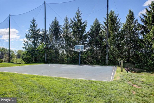 75 GARRISON FALLS DR, Gettysburg, PA 17325