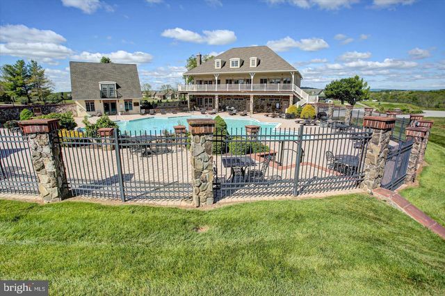 75 GARRISON FALLS DR, Gettysburg, PA 17325