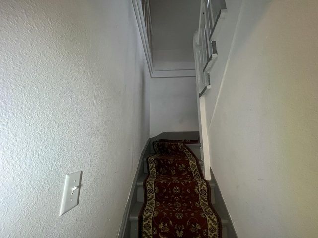 212 W Center STREET, Milwaukee, WI 53212