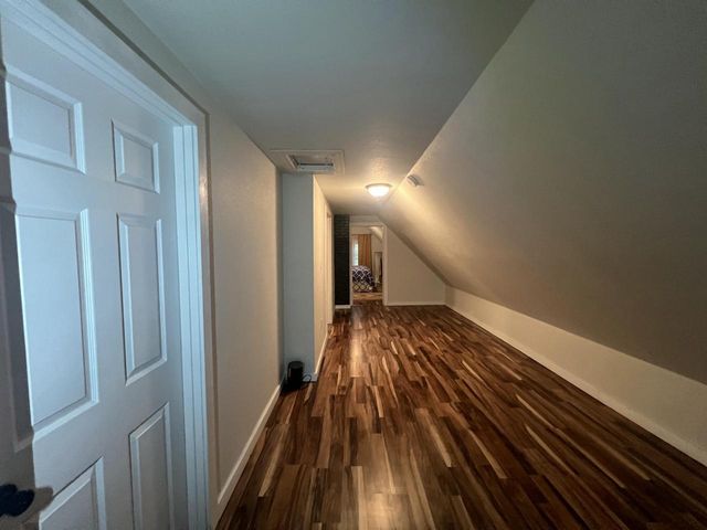 212 W Center STREET, Milwaukee, WI 53212