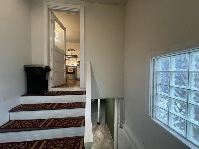 212 W Center STREET, Milwaukee, WI 53212