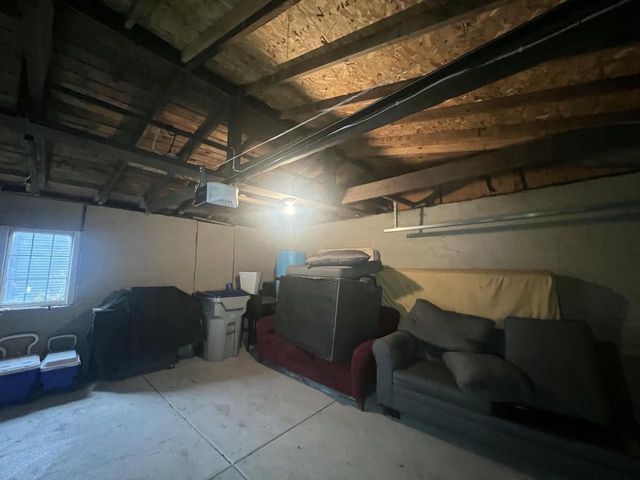 212 W Center STREET, Milwaukee, WI 53212