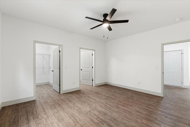 1260 NE Prelsey Rd, Dalton, GA 30721