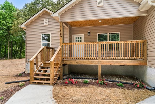 1260 NE Prelsey Rd, Dalton, GA 30721
