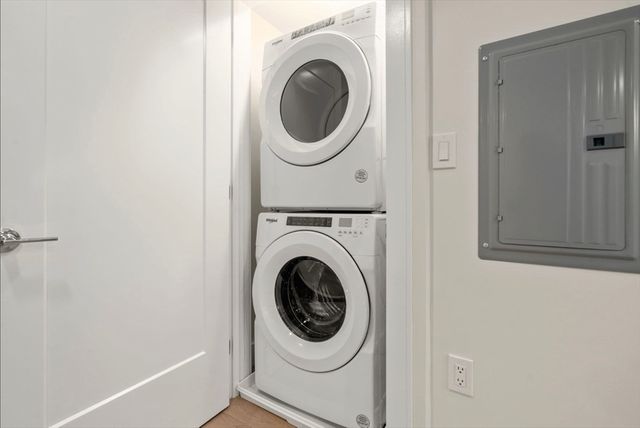 301 Border St. 402, Boston, MA 02128