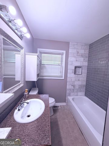 317 Hilltop Circle Extension SW, Mableton, GA 30126