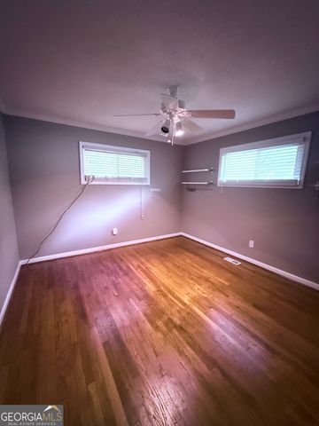 317 Hilltop Circle Extension SW, Mableton, GA 30126