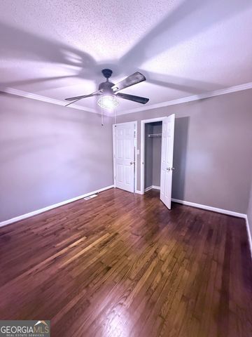 317 Hilltop Circle Extension SW, Mableton, GA 30126