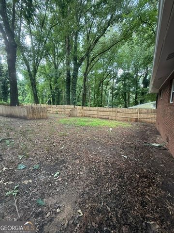 317 Hilltop Circle Extension SW, Mableton, GA 30126