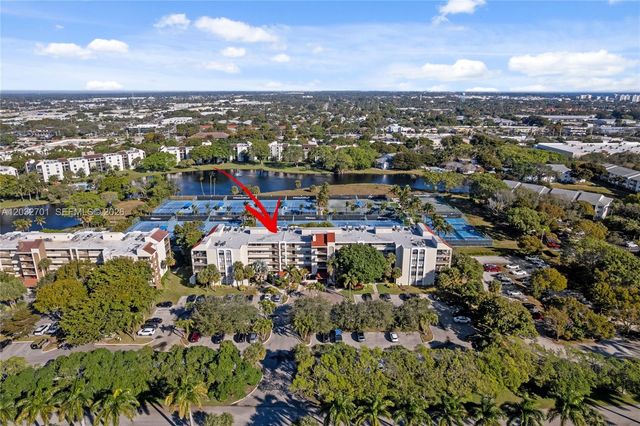 825 Egret Circle 504, Delray Beach, FL 33444