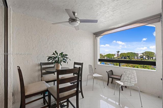 825 Egret Circle 504, Delray Beach, FL 33444