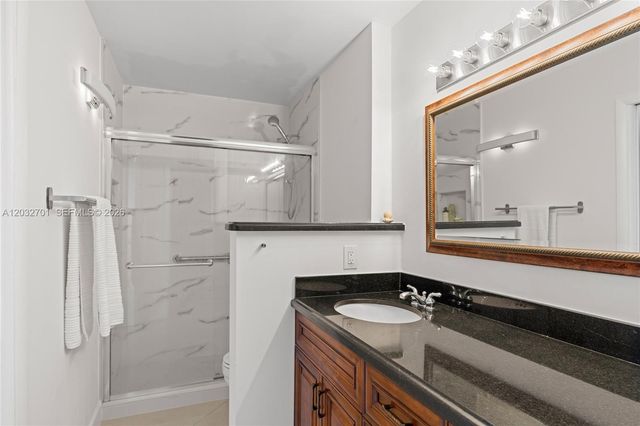 825 Egret Circle 504, Delray Beach, FL 33444