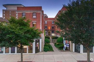 716 Clark Street 1W, Evanston, IL 60201