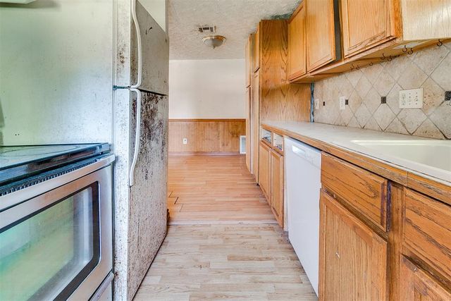 124 S M Avenue, El Reno, OK 73036