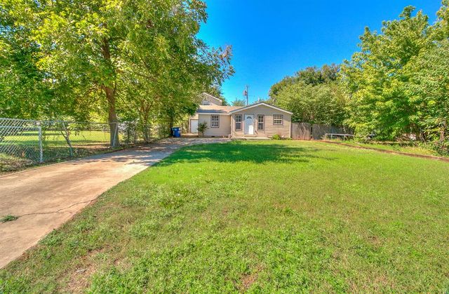 124 S M Avenue, El Reno, OK 73036