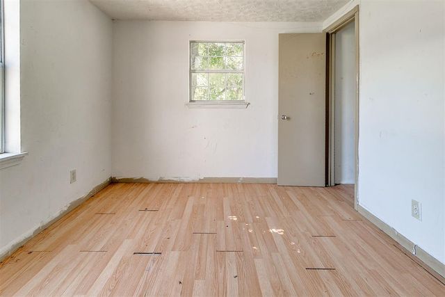 124 S M Avenue, El Reno, OK 73036