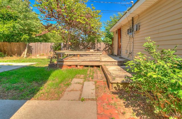 124 S M Avenue, El Reno, OK 73036