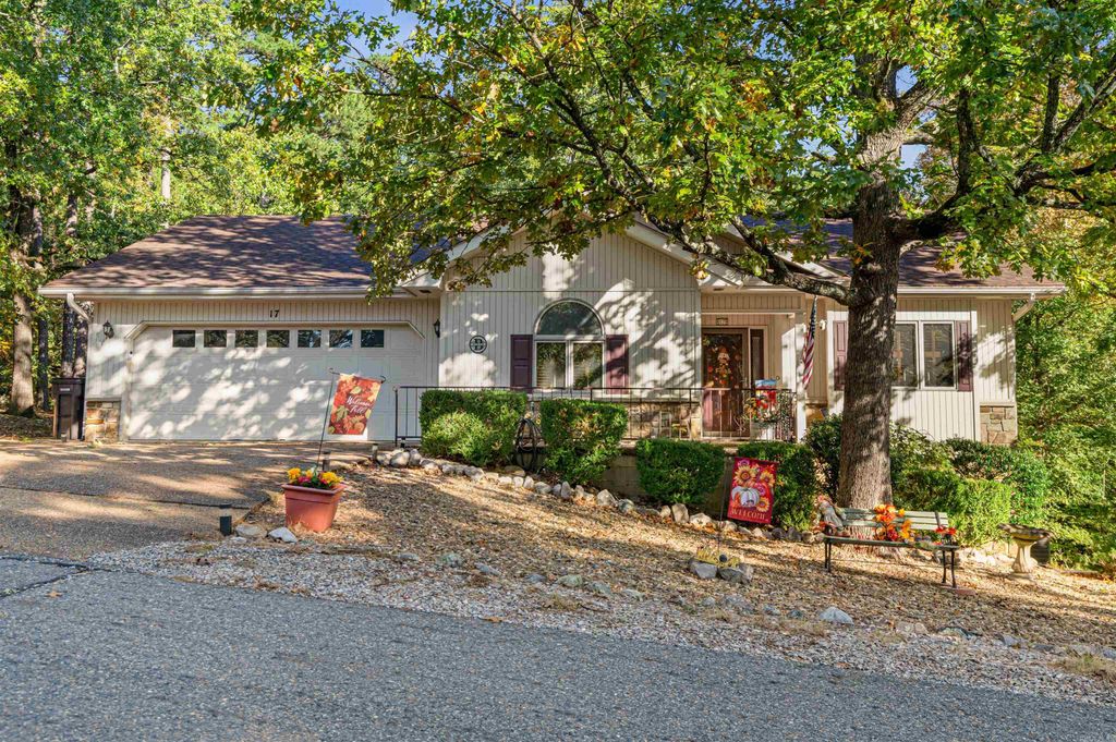 17 Coronado Lane, Hot Springs Village, AR 71909