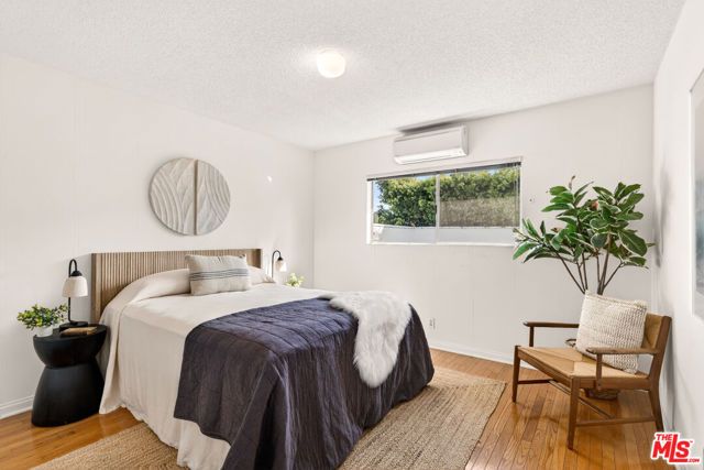 4725 Purdue Avenue, Culver City, CA 90230