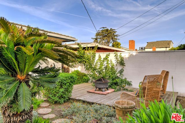 4725 Purdue Avenue, Culver City, CA 90230