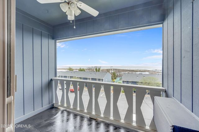 7 Twinlights Terrace D7, Highlands, NJ 07732