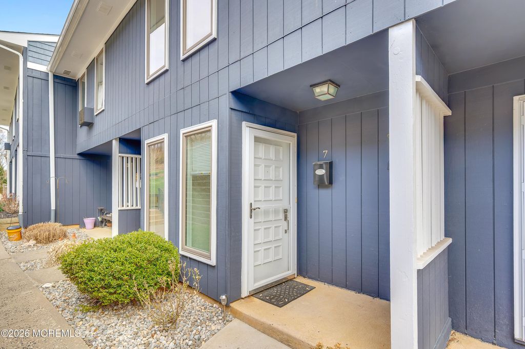 7 Twinlights Terrace D7, Highlands, NJ 07732