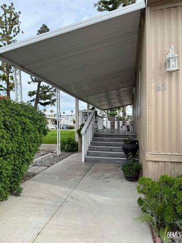 4401 Hughes Lane 62, Bakersfield, CA 93304