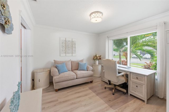 943 SW 149th Way, Sunrise, FL 33326