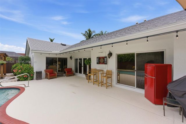943 SW 149th Way, Sunrise, FL 33326