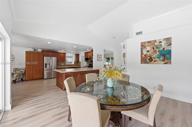 943 SW 149th Way, Sunrise, FL 33326