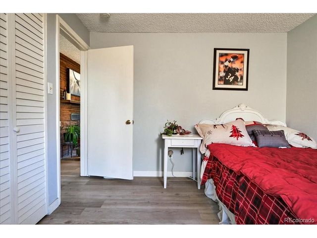 11827 Brook Rd, Golden, CO 80403