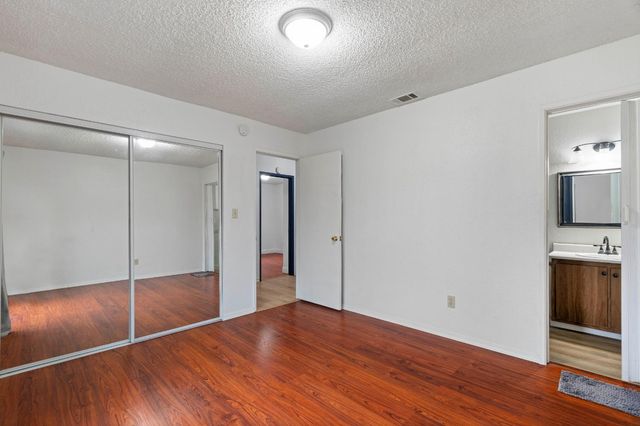 8751 Torrey Way, Elk Grove, CA 95624