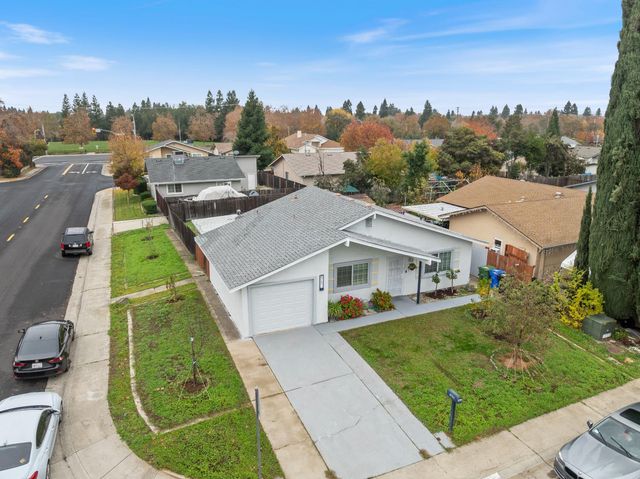 8751 Torrey Way, Elk Grove, CA 95624