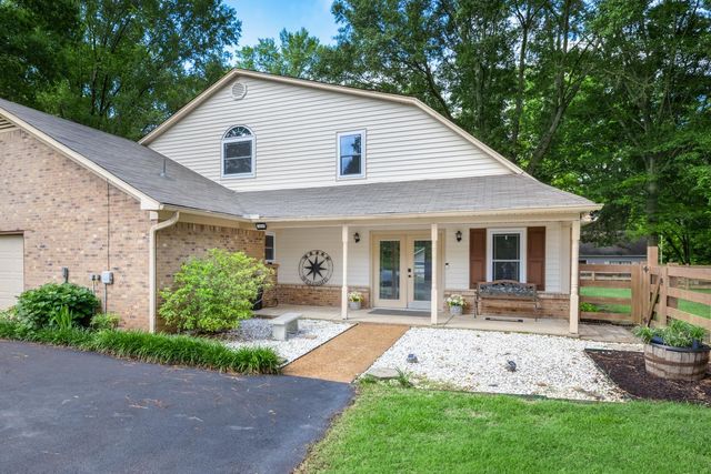 6639 OLD MILLINGTON RD, Millington, TN 38053