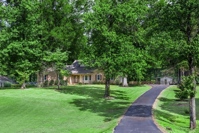 6639 OLD MILLINGTON RD, Millington, TN 38053