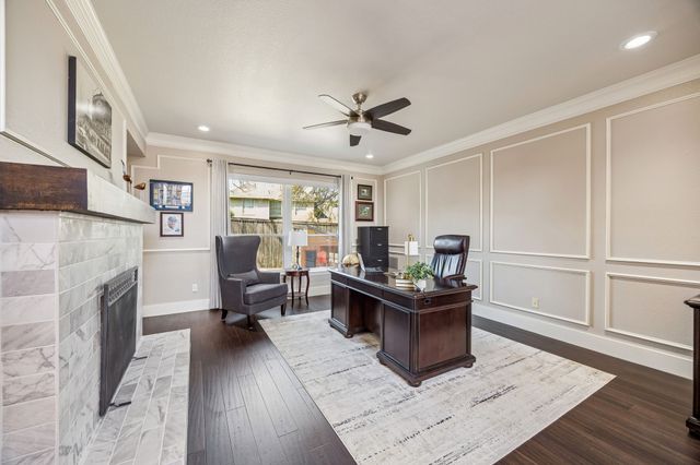 113 Lake Forest Court, Garland, TX 75044