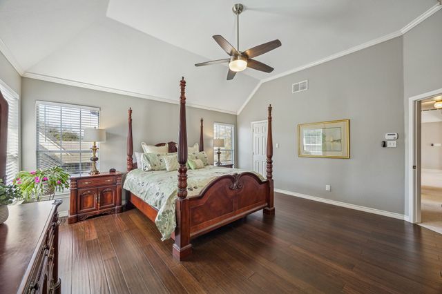 113 Lake Forest Court, Garland, TX 75044