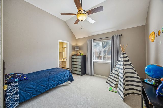 113 Lake Forest Court, Garland, TX 75044