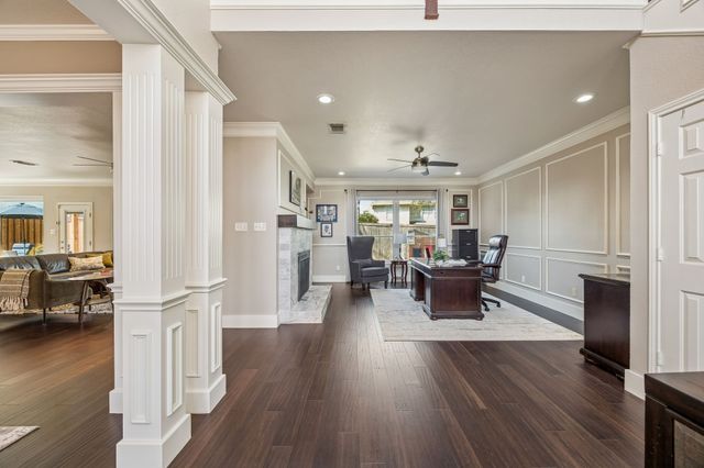 113 Lake Forest Court, Garland, TX 75044