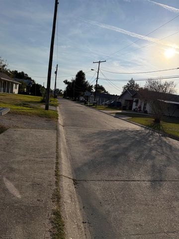 221 Pontiff Street, Houma, LA 70363