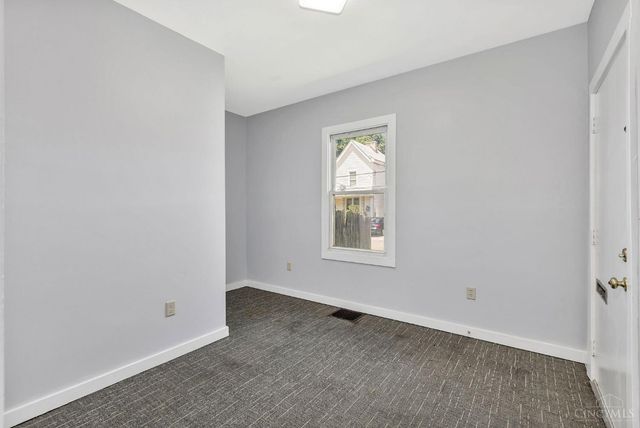 305 Walnut Street, Elmwood Place, OH 45216