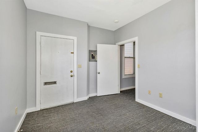 305 Walnut Street, Elmwood Place, OH 45216