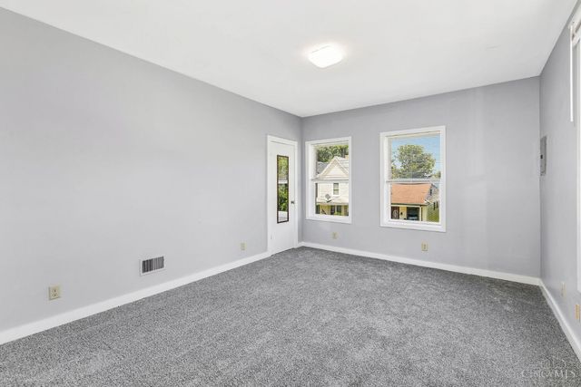 305 Walnut Street, Elmwood Place, OH 45216