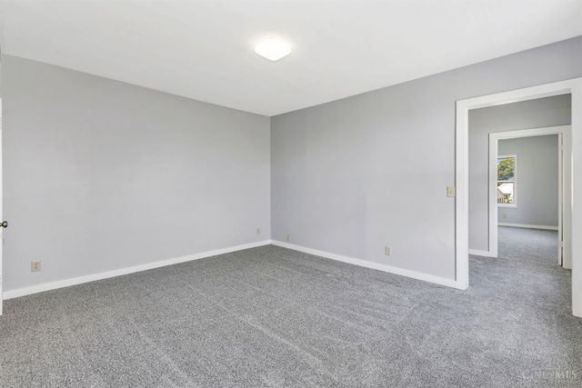 305 Walnut Street, Elmwood Place, OH 45216