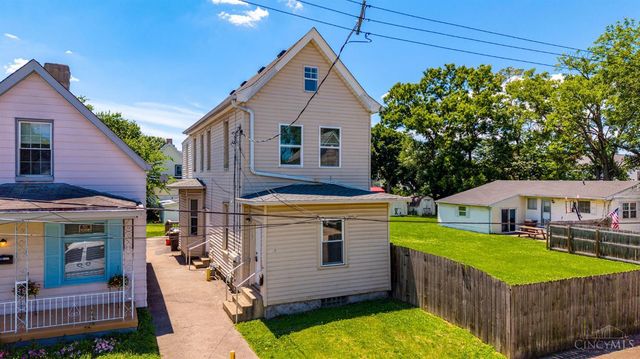 305 Walnut Street, Elmwood Place, OH 45216