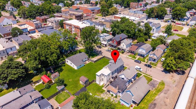 305 Walnut Street, Elmwood Place, OH 45216