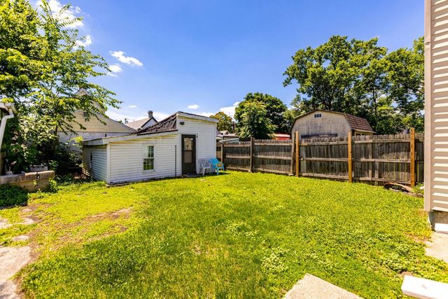 305 Walnut Street, Elmwood Place, OH 45216