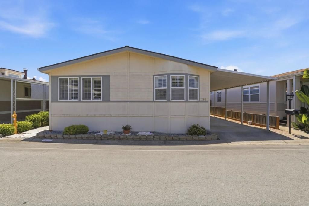 Image 1 of property listing at 1225 Vienna Drive, Sunnyvale, CA 94089