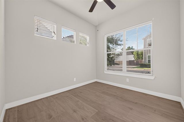 8802 Hollister Pine Court, Houston, TX 77080