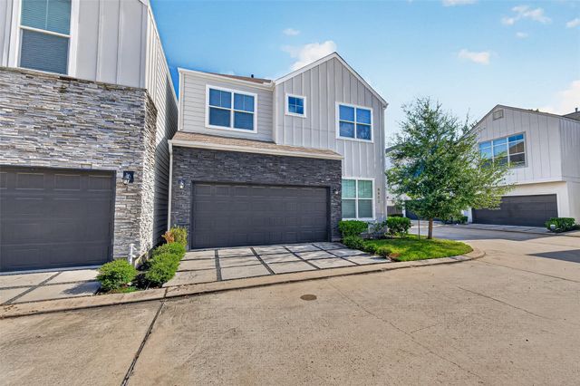 8802 Hollister Pine Court, Houston, TX 77080